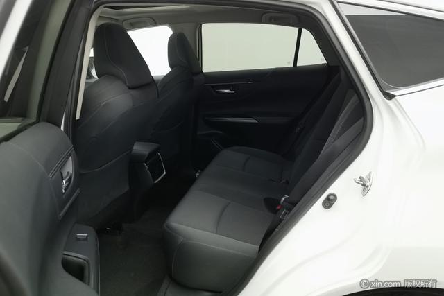 Toyota HARRIER 2023 2.0 L CVT 2 WD — фото 20