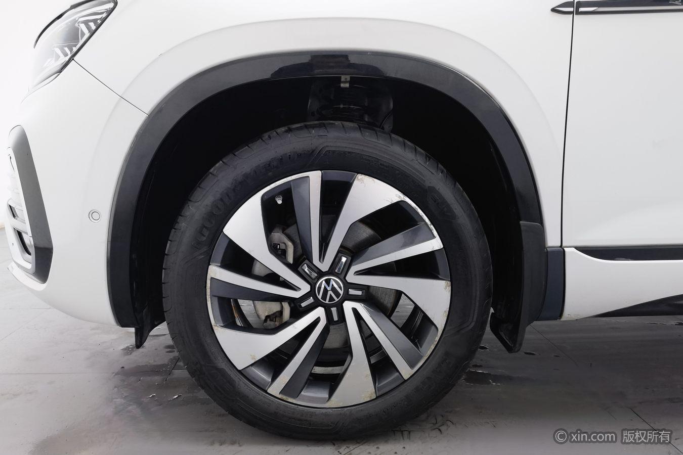 Volkswagen TayronX X 2020 330TSI Flagship Smart Connect
