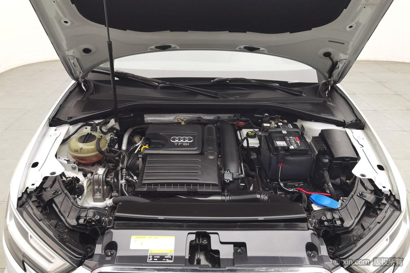 Audi A3 2018 30 Sportback 35 TFSI Sport