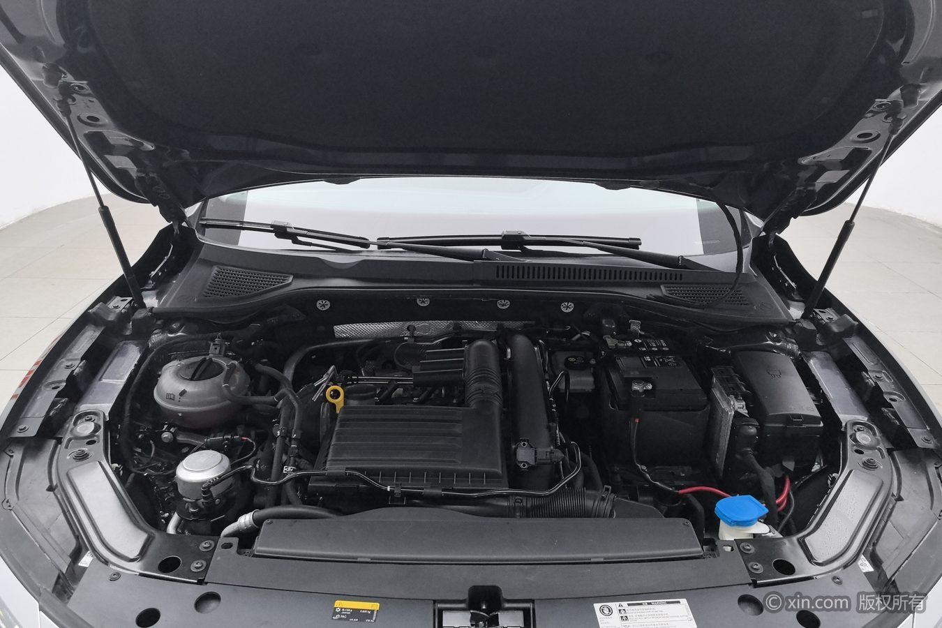 Volkswagen Passat 2020 280TSI VI