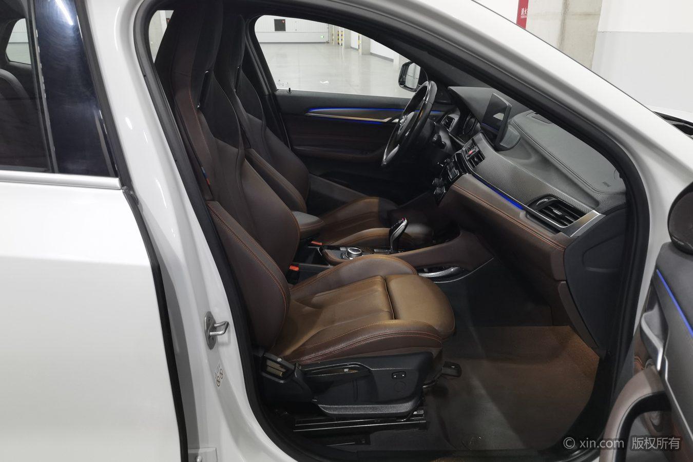 BMW X2 2021 sDrive25i feng mang ban