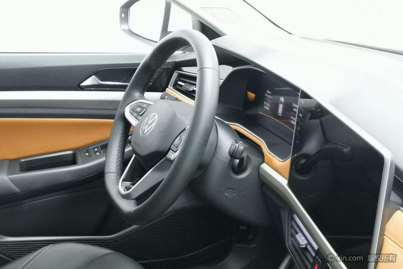 Volkswagen Bora id 4439267 из Китая 22