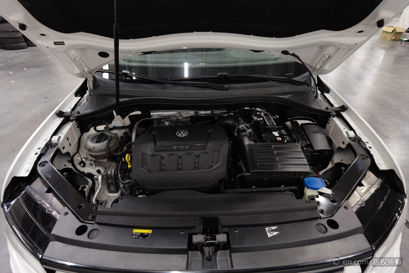 Volkswagen Tiguan L L 2020 330TSI AT Comfort VI