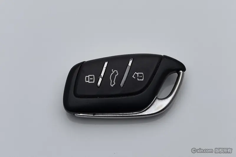 Roewe i5 — фото 7