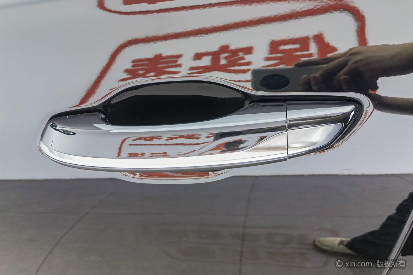Hongqi HS3 PHEV 2025 125km 200