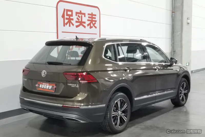 Volkswagen Tiguan L — фото 4
