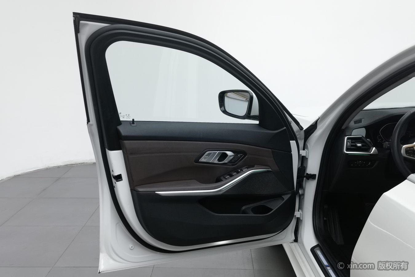 BMW 3 series id 4513916 из Китая 17