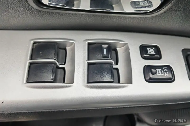 Mitsubishi ASX — фото 18