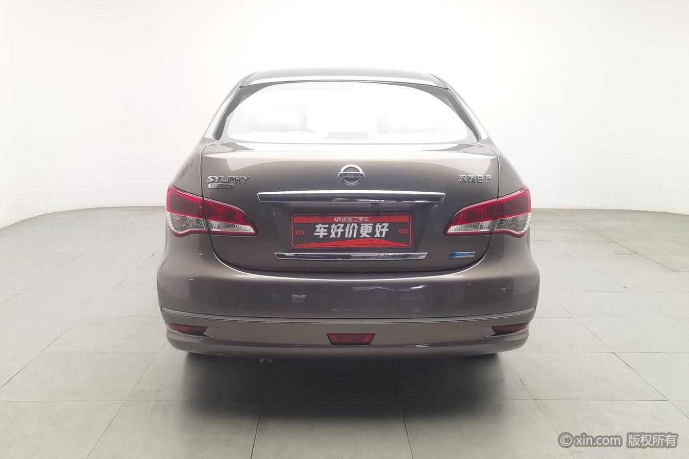 Nissan Sylphy 2012 1.6XE MT Comfort
