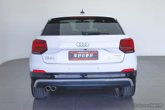 Audi Q2L 2020 35 TFSI — фото 3