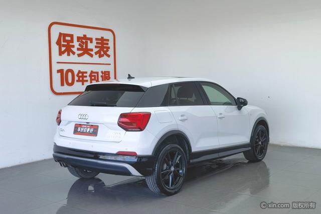 Audi Q2L 2020 35 TFSI — фото 4