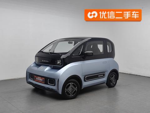 Baojun E300