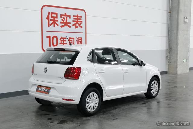 Volkswagen Polo 2018 1.5 L MT — фото 4