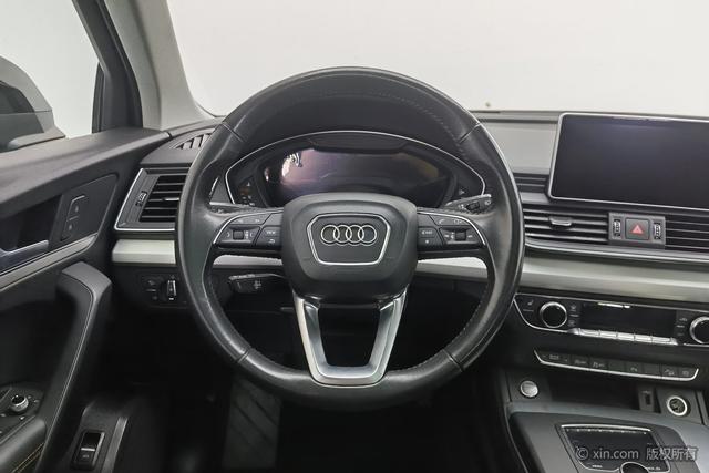 Audi Q5L 2018 40 TFSI V — фото 14
