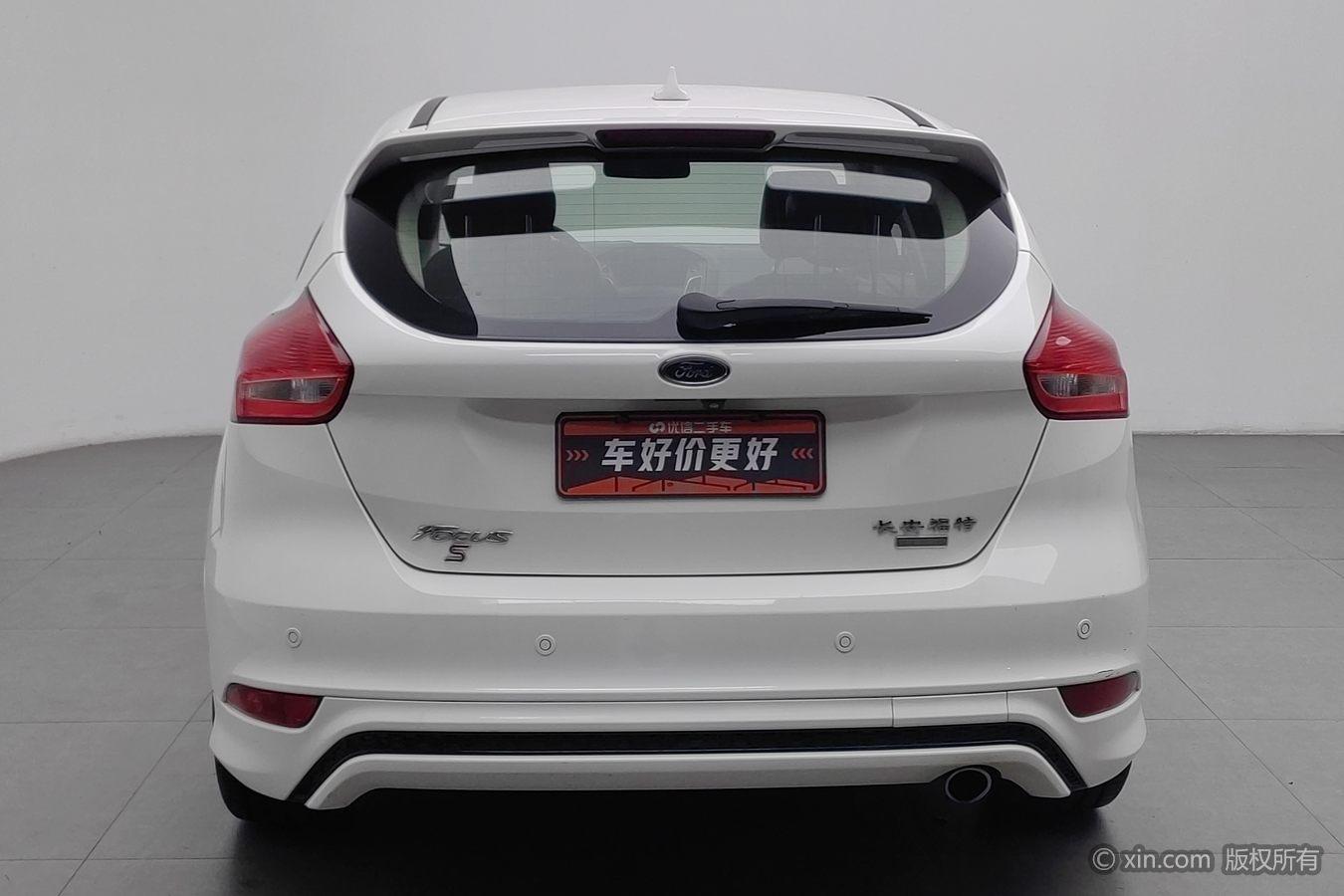 Ford Focus 2017 EcoBoost 180 AT Sport