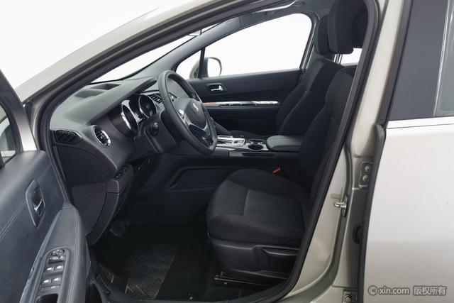 Peugeot 3008 2015 2.0 L AT — фото 17