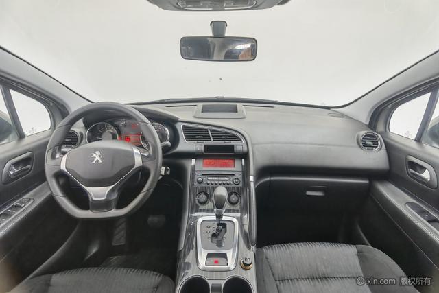 Peugeot 3008 2015 2.0 L AT — фото 13