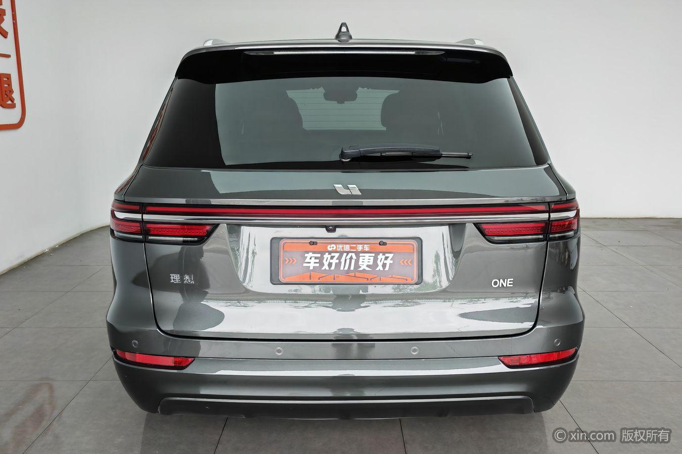 Li Auto ONE 2021 6 мест