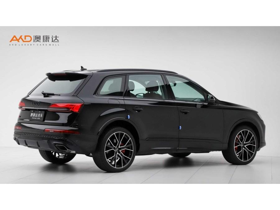 Audi Q7 2025 55 TFSI quattro S line