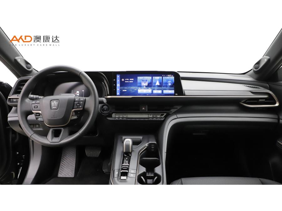 Toyota Crown SportCross SportCross 2023 2.5L HEV Luxury