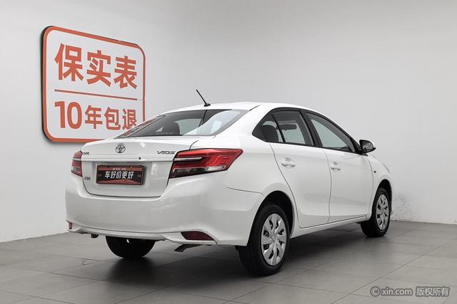 Toyota Vios 2019 1.5 L MT — фото 4
