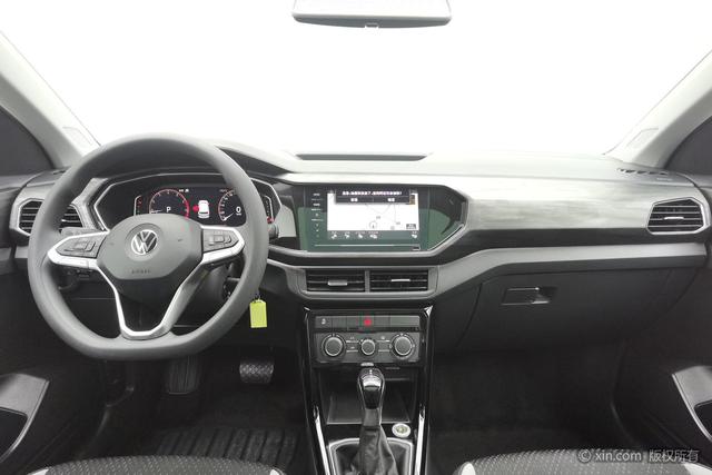 2020 Volkswagen T-Cross thumbnail 4