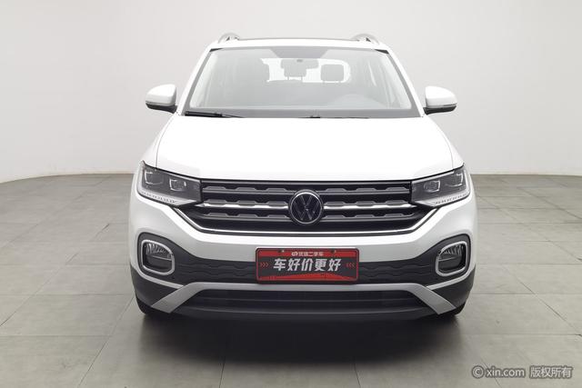 2020 Volkswagen T-Cross thumbnail 2