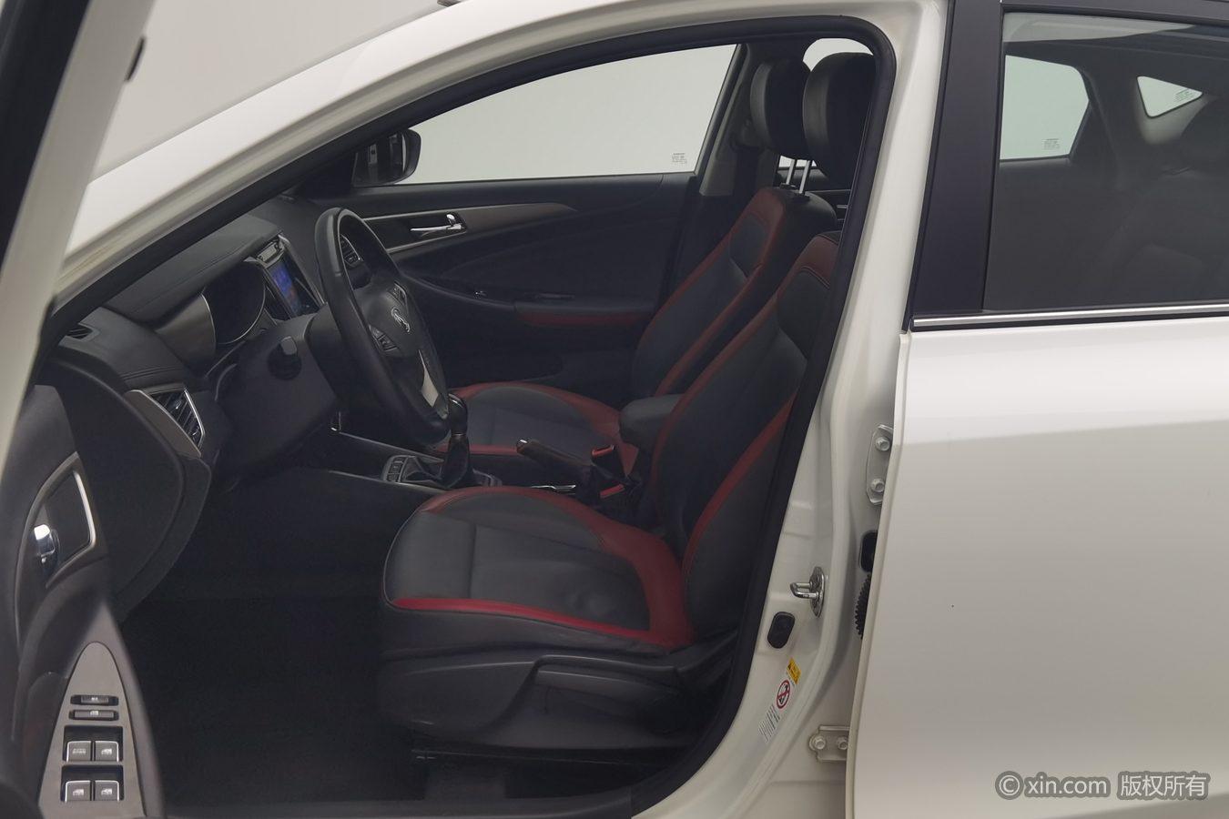 Changan Eado XT 2016 1.6L МКПП jun ku xing
