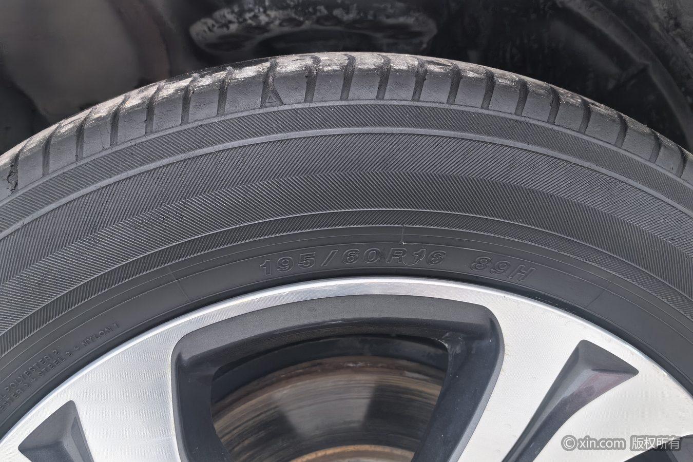 Nissan Tiida 2020 1.6L CVT