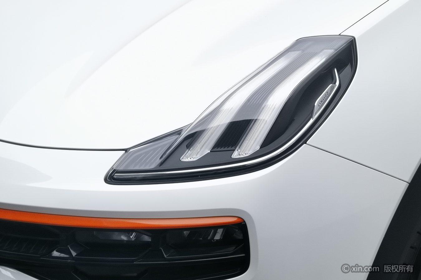 Lynk & Co 06 2020 1.5T Halo