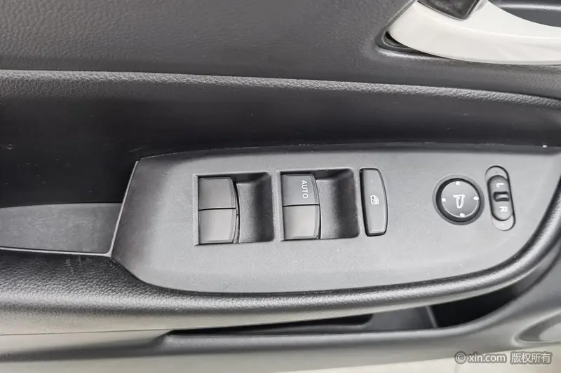 Honda Fit 1.5L CVT — фото 17