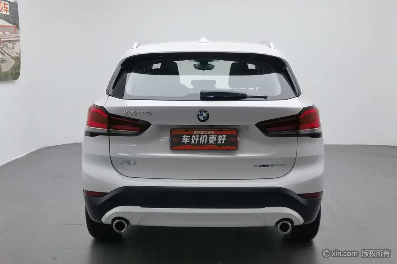 BMW X1 sDrive25Li продвинутая — фото 3