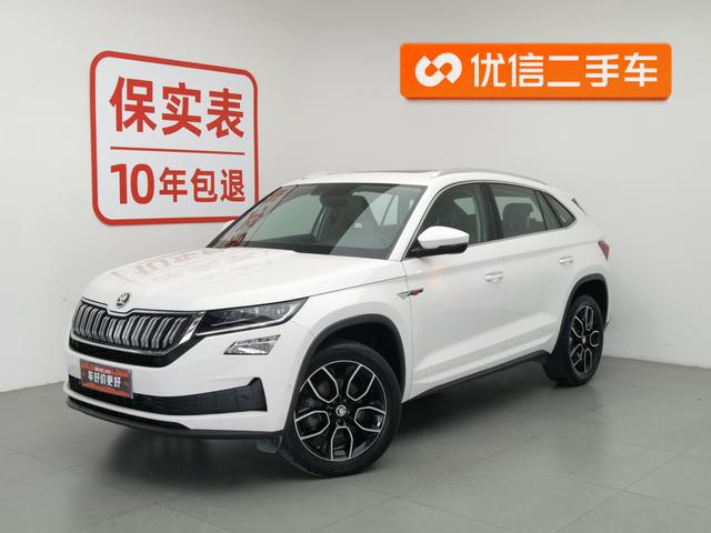 Skoda GT 2019 TSI 330 2 WD VI