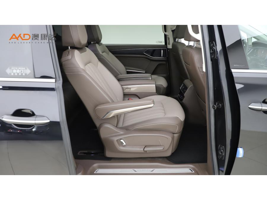 Volkswagen Viloran 2024 380TSI