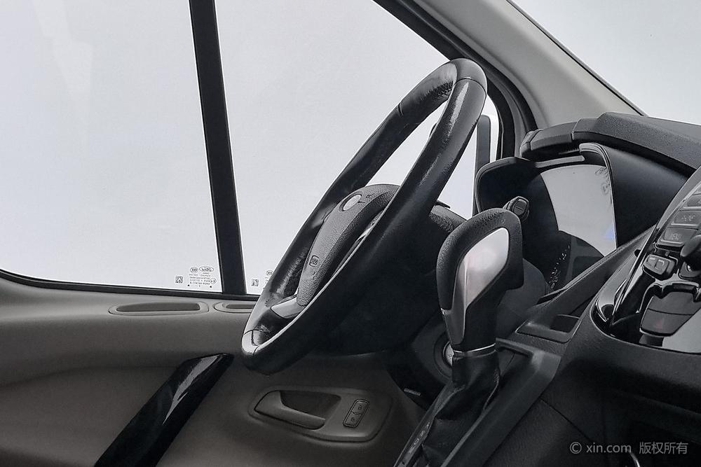 Ford Tourneo, фото 13