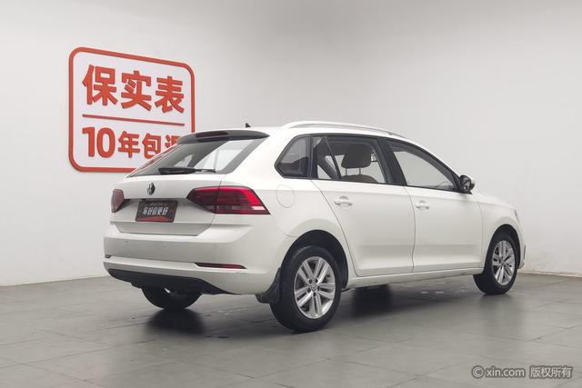 Volkswagen Santana 2017 1.6 L MT — фото 4