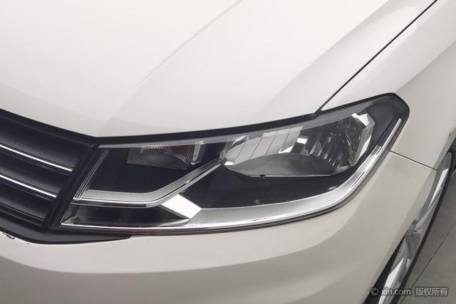 Volkswagen Santana 2017 1.6 L MT — фото 7