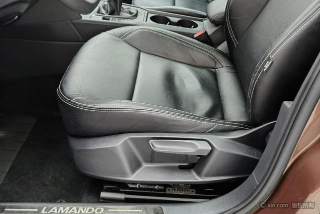 Volkswagen Lamando 2019 230 TSI MT V — фото 19