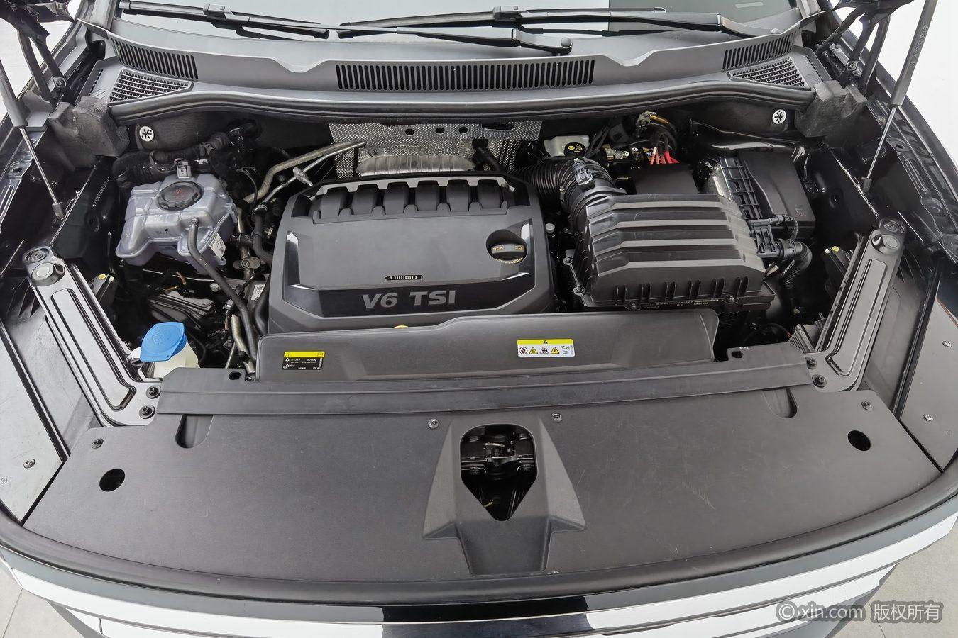 Volkswagen Viloran 2022 530TSI Flagship Pro 6 мест