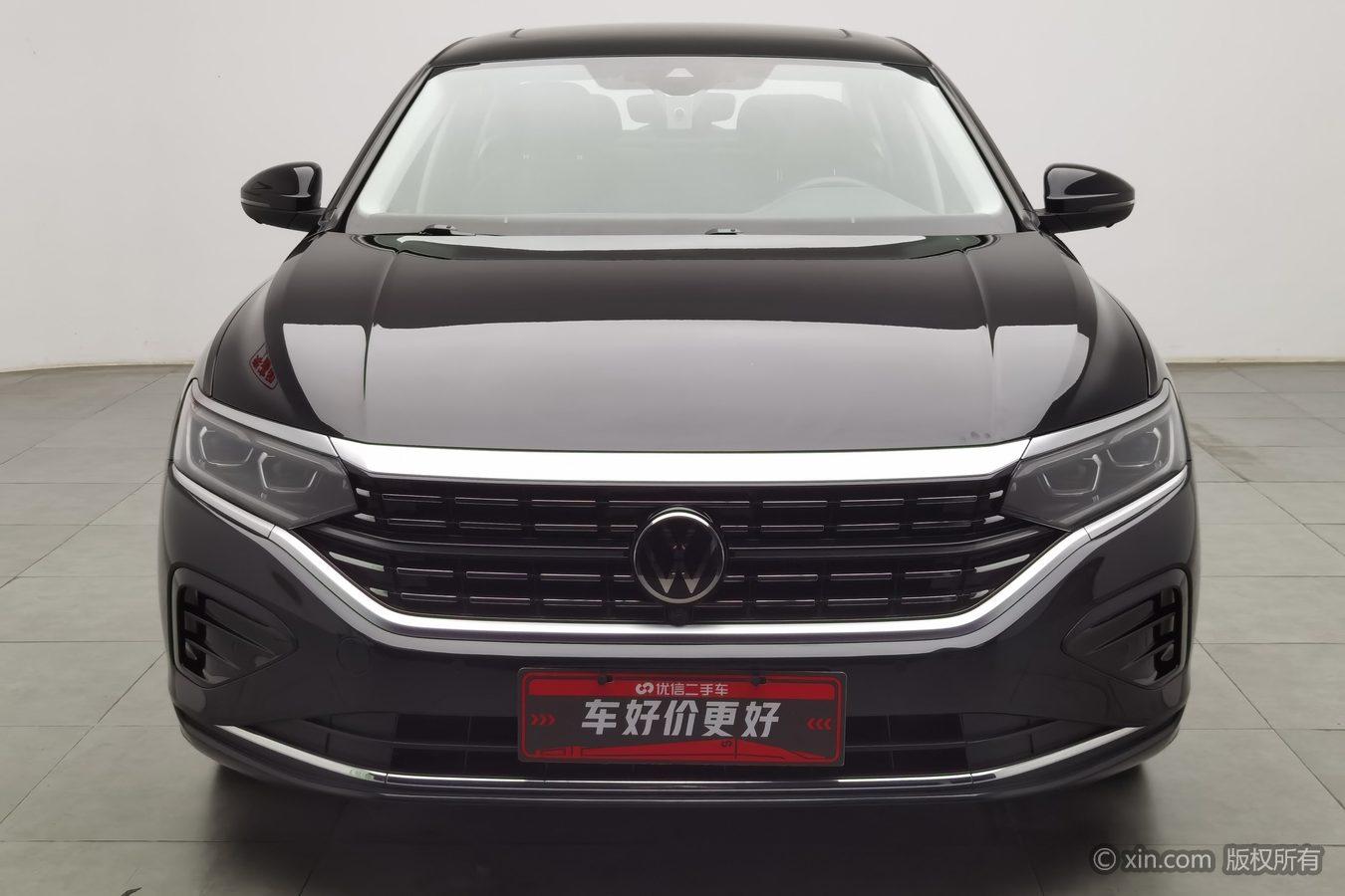 Volkswagen Passat 2024 380TSI Luxury