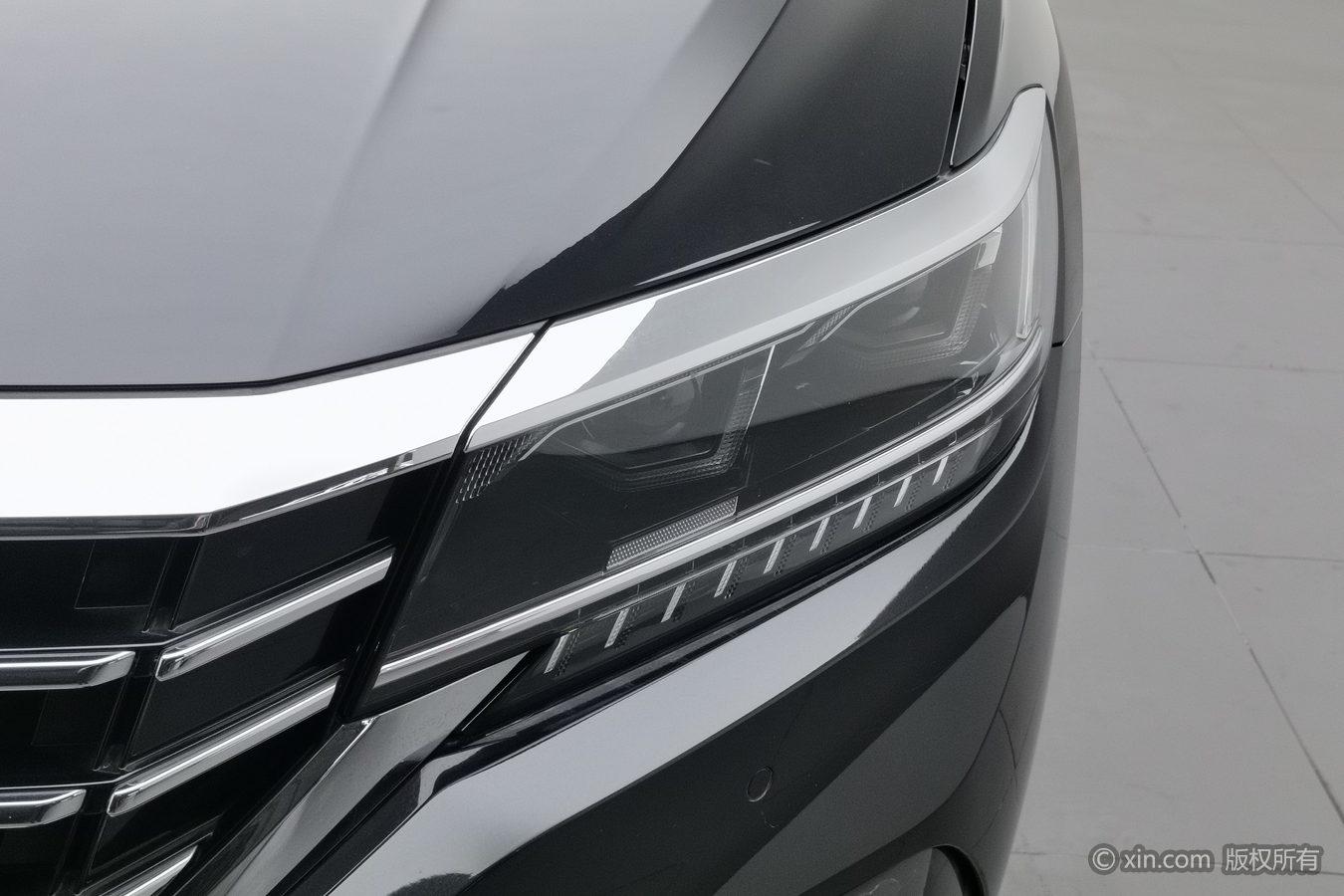 Volkswagen Passat id 4510853 из Китая 19