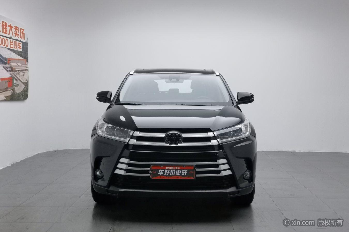 Toyota Highlander 2021 2.0T Luxury 7 мест