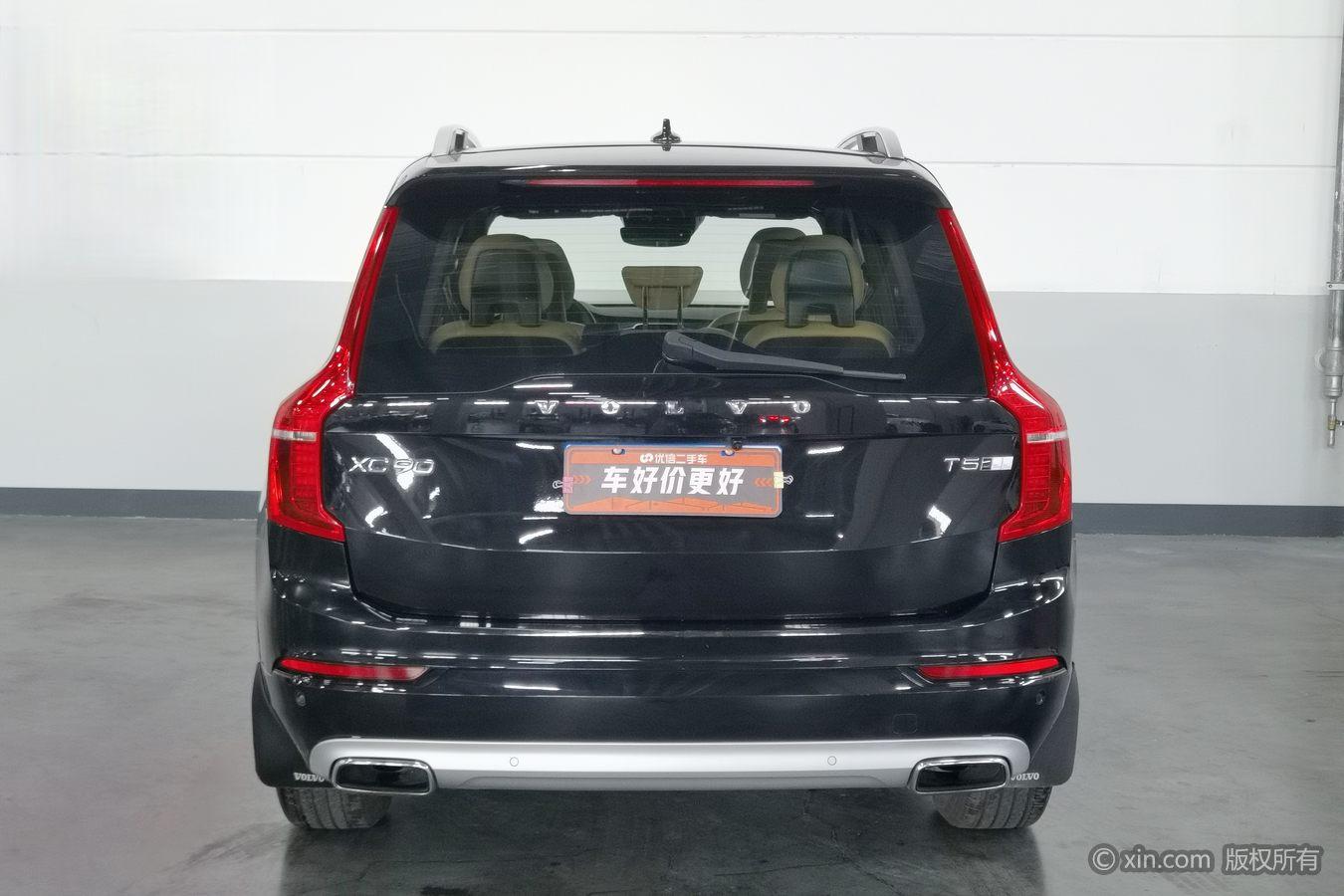 Volvo XC90 2018 T5 5 мест