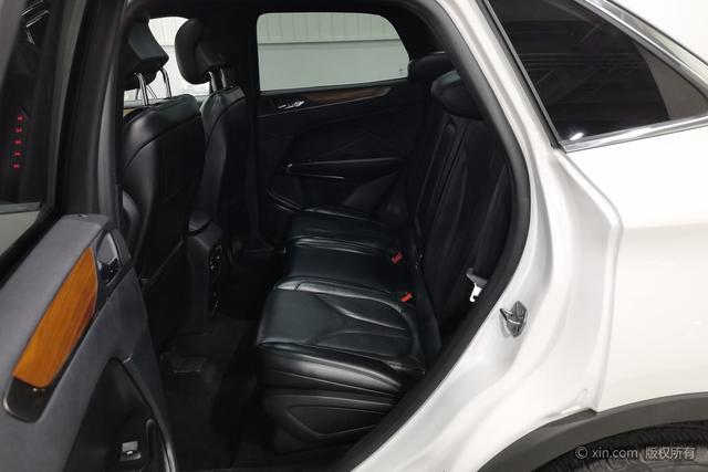 Lincoln MKC 2019 2.0 T 4 WD VI — фото 20