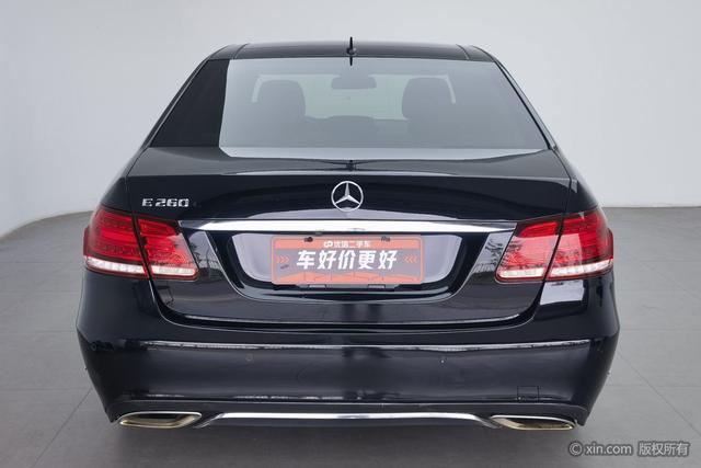 Mercedes-Benz E-Class 2015 E 260 L Luxury — фото 3