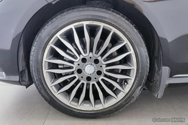 Mercedes-Benz E-Class 2015 E 260 L Luxury — фото 10