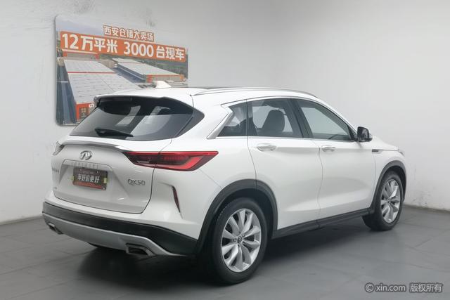 Infiniti QX50 2018 2.0 T 4 WD — фото 4