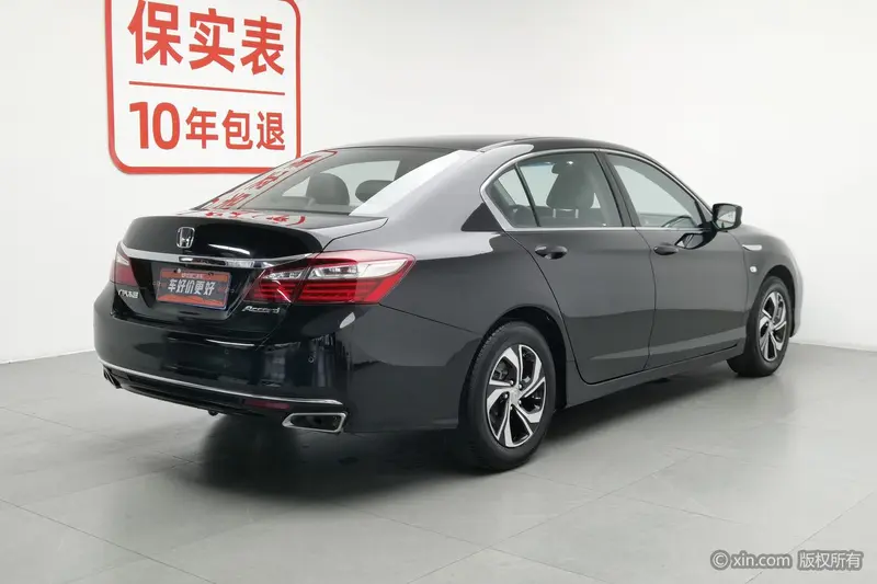 Honda Accord — фото 4