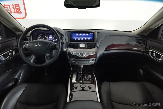 Infiniti Q70 2019 Q 70 L 2.0 T — фото 13