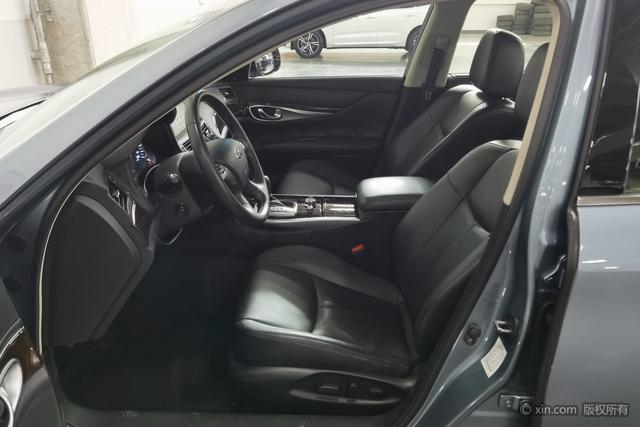 Infiniti Q70 2019 Q 70 L 2.0 T — фото 18